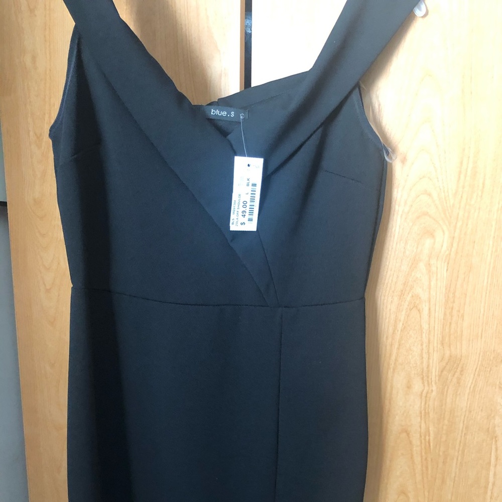 Off shoulder black dress
